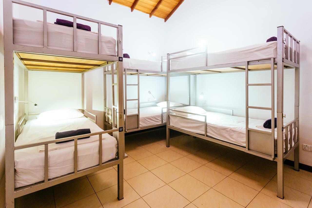 Bunkyard Hostels Colombo Luaran gambar
